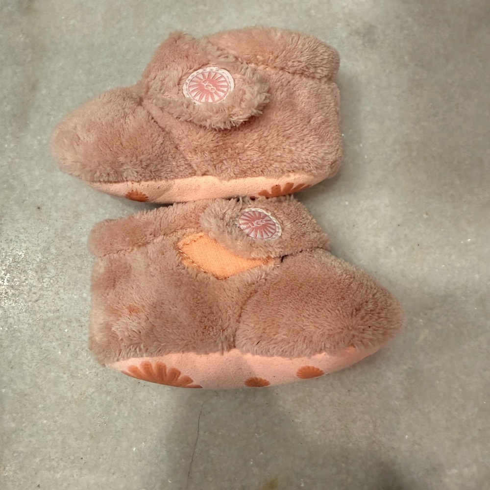Pink Fuzzy Baby Booties Uggs - Picture 2 of 4